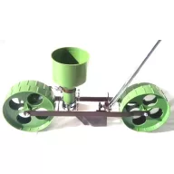 Masină de semănat vibratoare R-4