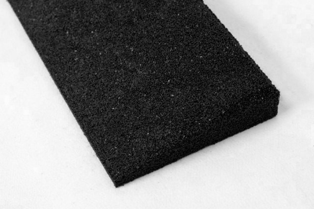 Rubber sheet starter profile 20mm thick black 1000x120mm